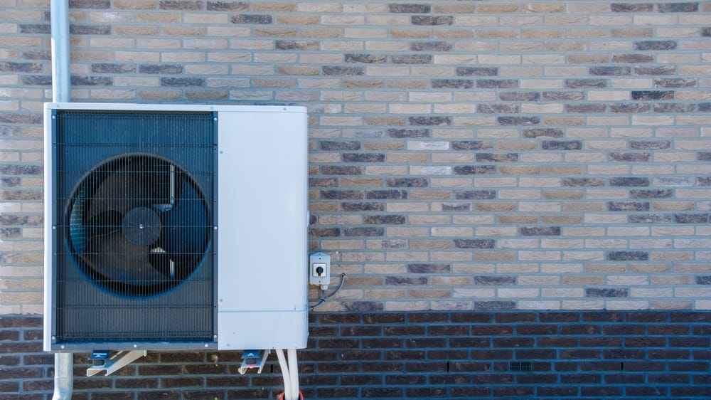 thermopompe-murale-pourquoi-bruits-solutions-2025